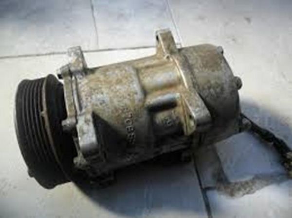 Peugeot 405 95 - Compressor de Ar