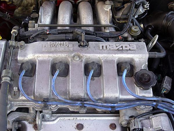 Mazda 626 4cc 2.0 16V 97 Motor Loja de Taubaté Imports